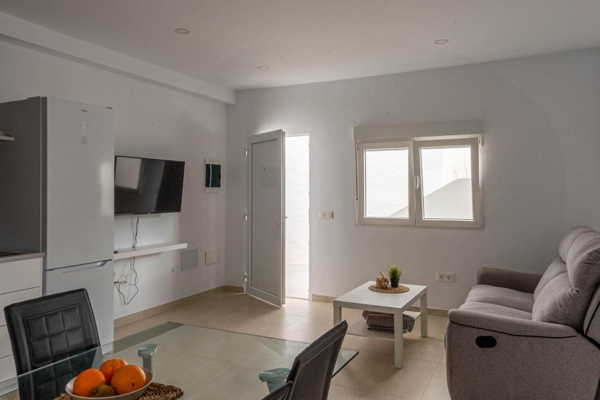 Kiposhi Beach Apartments Punta Mujeres Haría Buitenkant foto